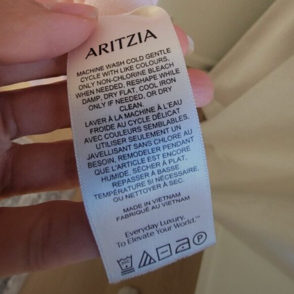 ARITZIA Wilfred GoodLux Bloom Top Black XS - Picture 7 of 9